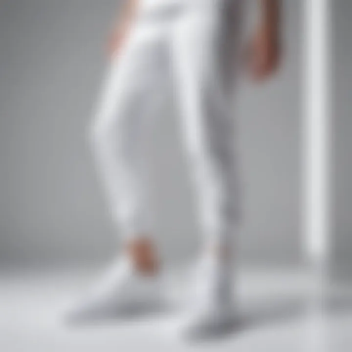 A minimalist outfit complemented by all white sneakers.